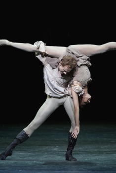 Manon (Royal Opera House) (2017)