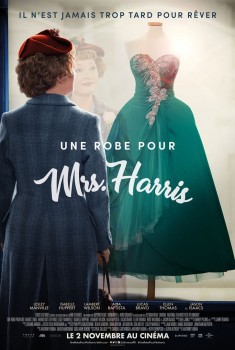 Une robe pour Mrs. Harris (2022)